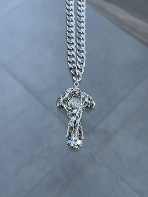 CRUCIFIX NECKLACE - Imagen 2